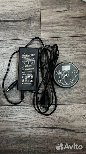 Блок питания и роторная машинка для тату