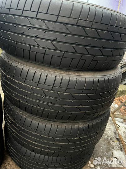 Bridgestone Dueler H/P 225/55 R18