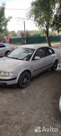Volkswagen Passat 1.8 AT, 1998, 330 000 км