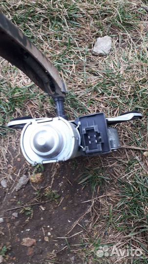 Запчасти Лада Калина,Моторчик стеклоочистителя,пол