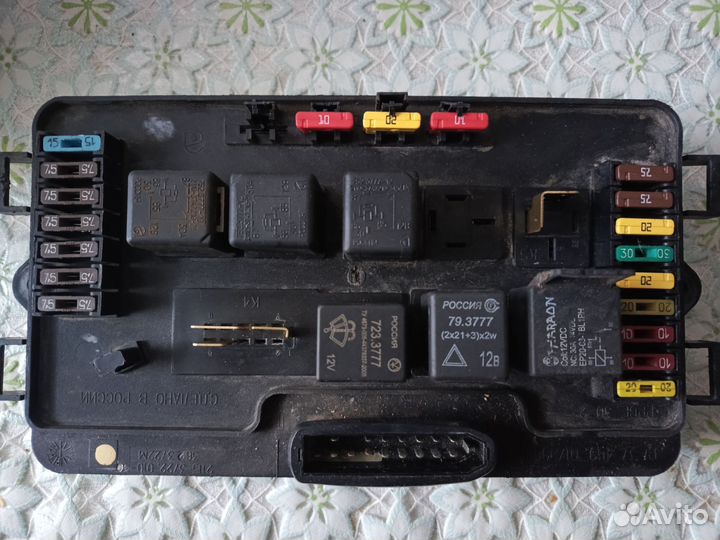 Блок предохранителей 2113