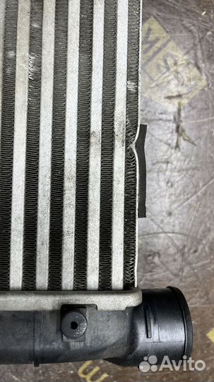 Интеркулер левый Audi A4 B6 8E 1983