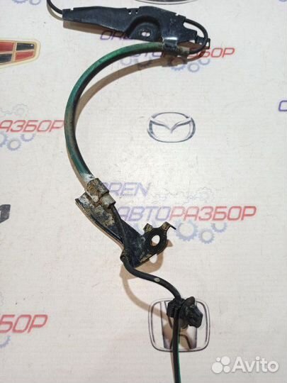 Датчик ABS передний правый Toyota Camry 55 2.5