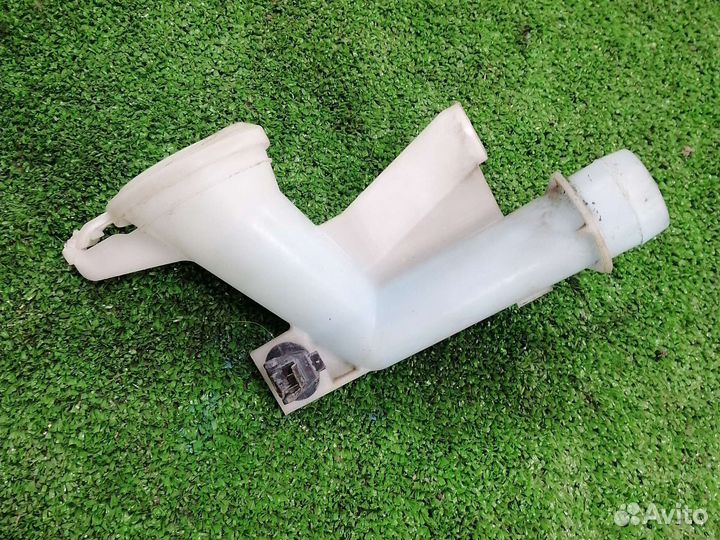 Заливная горловина mitsubishi Pajero 4