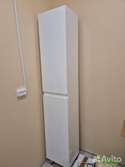 Пенал для ванной комнаты