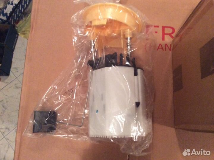 Бензонасос для Mercedes e 211 a2114704194 новый