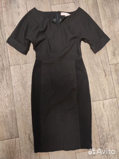 Платье чёрное элегантное