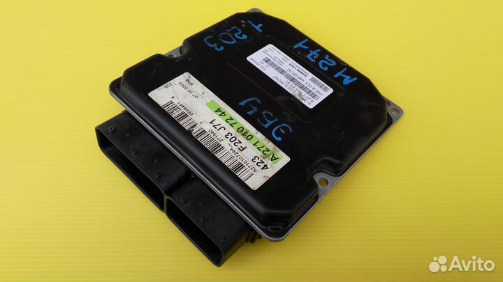 Блок эбу мозги M271 Мерседес w 203 Mercedes W203