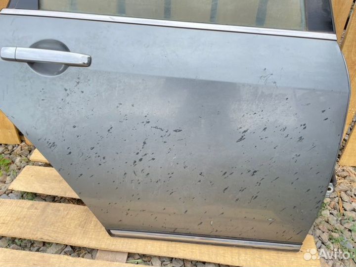 Дверь задняя правая задняя правая Nissan Teana J31