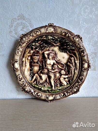 Барельеф из гипса