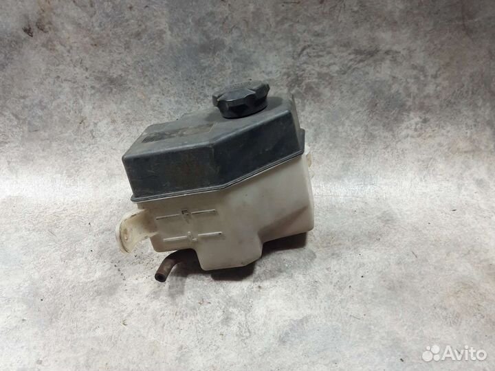 Бачок расширитель Хундай Верна