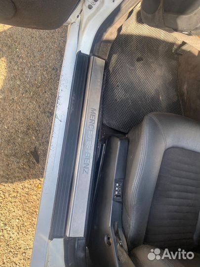 Накладки порогов внутренние Mercedes S-class W140