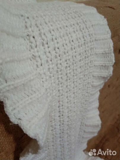 Шапка серая и белый шарфик