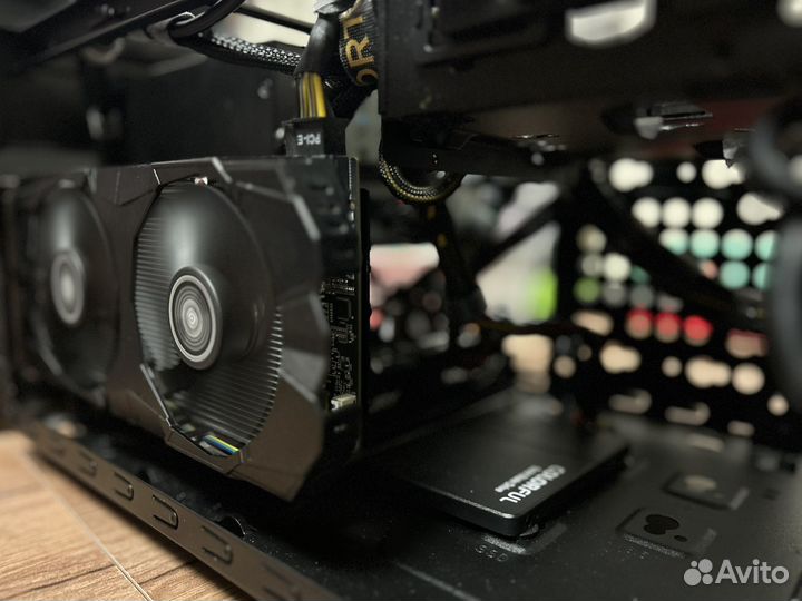 Intel Core i3 / RX 580 8 Гб / 256 Гб SSD