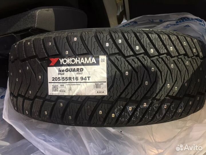 Yokohama IceGuard Stud IG65 205/55 R16 94T