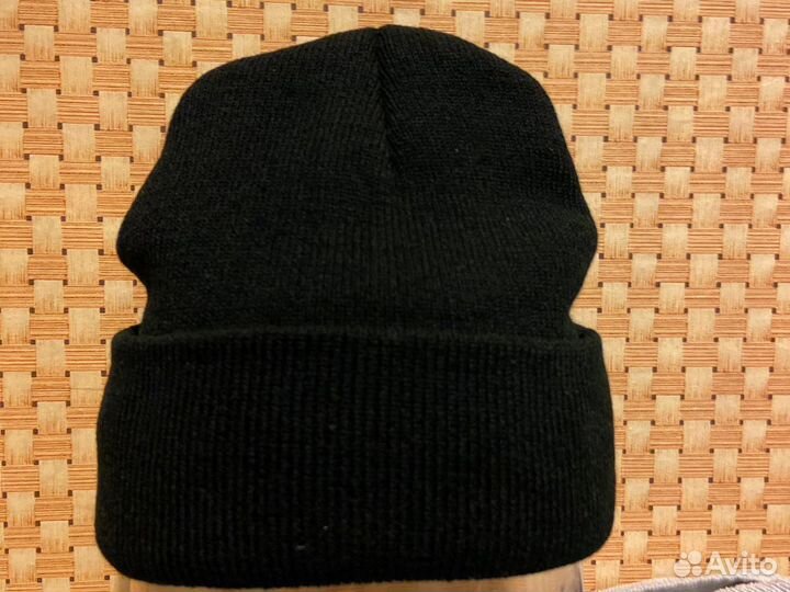Шапка новая