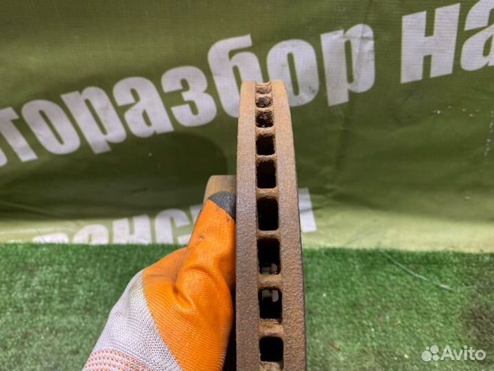 Диск тормозной передний Toyota Rav4 ZCA26 1ZZ-FE