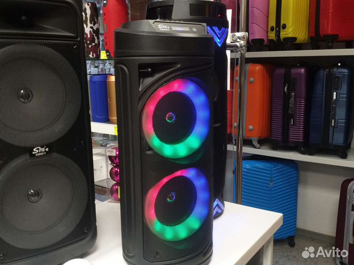 Большая мощная портативная беспроводная колонка