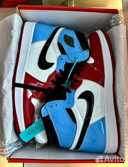 Кроссовки Nike Air Jordan 1 Retro Fearless UNC