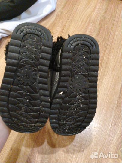 Сапожки для девочки