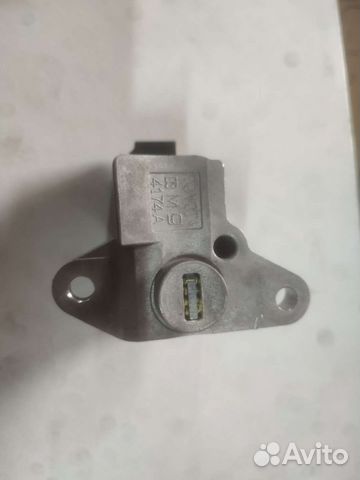 Блокиратор рулевой колонки Camry 70