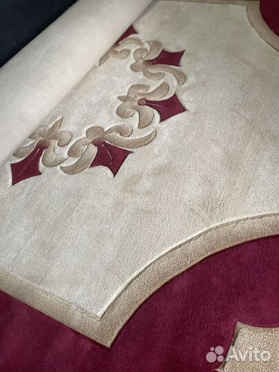 Роскошный ковер