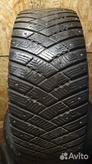 Goodyear UltraGrip Ice Arctic SUV 265/60 R18 114T