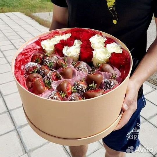 Букеты из клубники в шоколаде