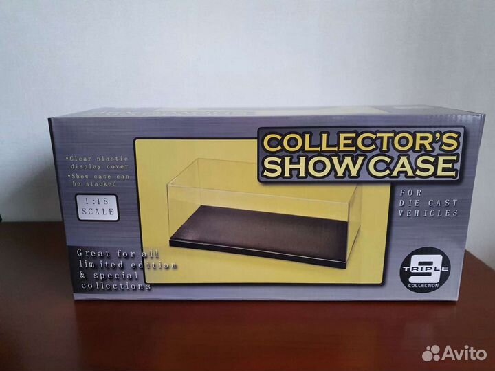 Футляр/витрина бокс колпак для моделей 1:18
