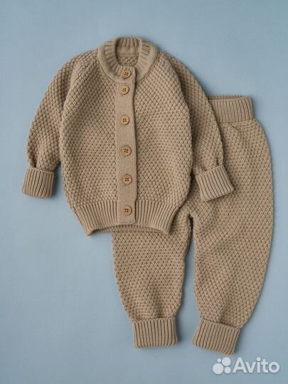 Вязанный костюм (кофточка и штаны) р.80