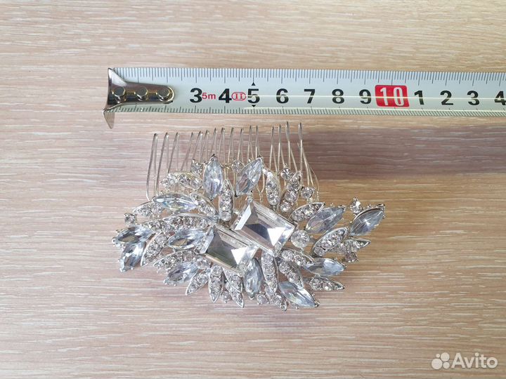 Заколка для волос. Украшение свадебное