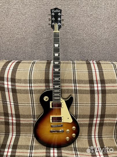 Электрогитара Les Paul