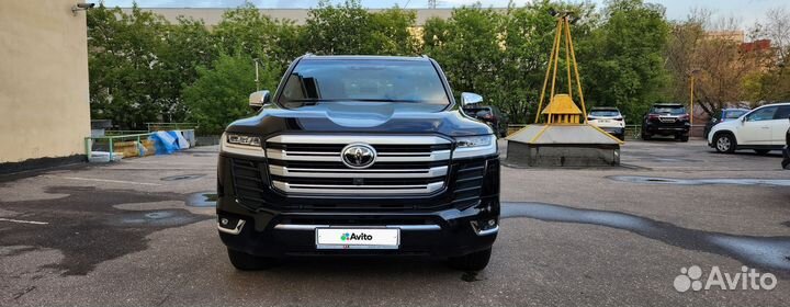 Toyota Land Cruiser 4.0 AT, 2023, 56 км