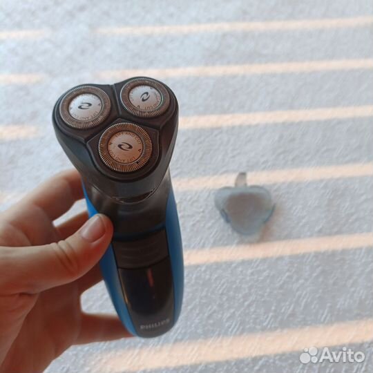 Электро бритва philips