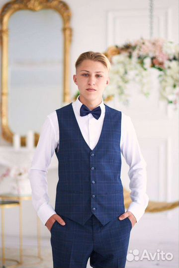 Репетитор по математике/физике/русскому