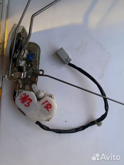 Замок передняя правая дверь honda cr-v rd 1