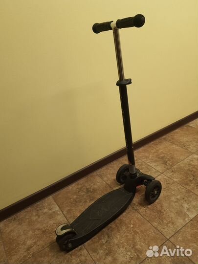 Самокат maxi micro, до 12 лет, черный