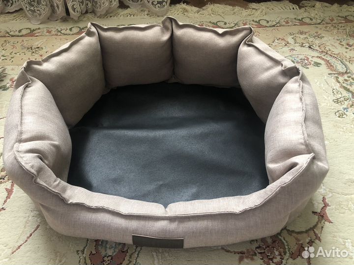 Лежанка для питомца