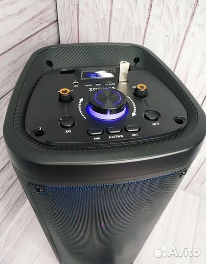 Большая Блютуз Колонка ZQS-8215 с микрофоном