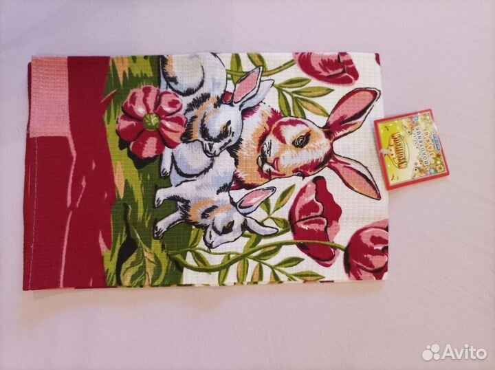 Комплект новых полотенец,махровые, вафельные новые