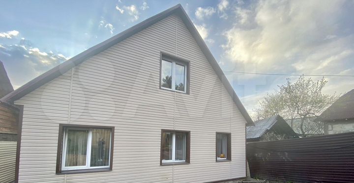 Коттедж 96,4 м² на участке 6,5 сот.