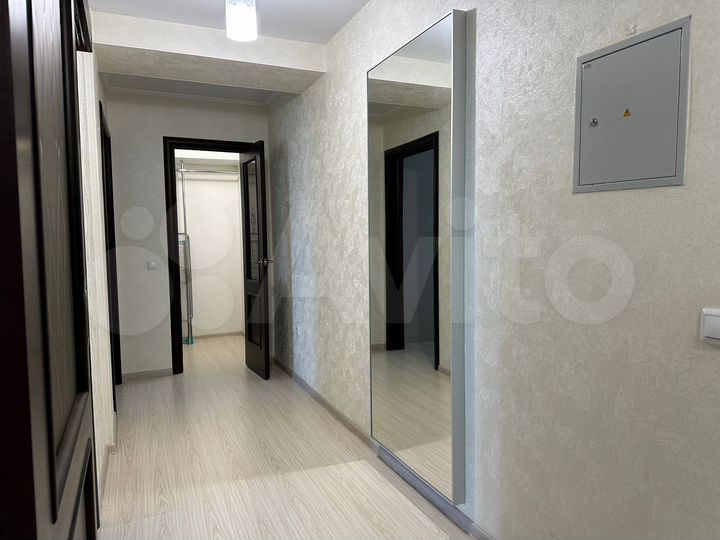 2-к. квартира, 62 м², 9/14 эт.