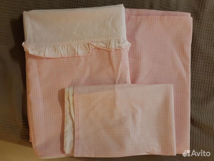 Комплект в детскую кроватку (борт, балдахин,белье)