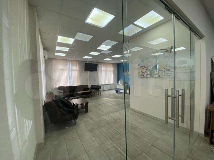 Свободного назначения, 328.5 м²