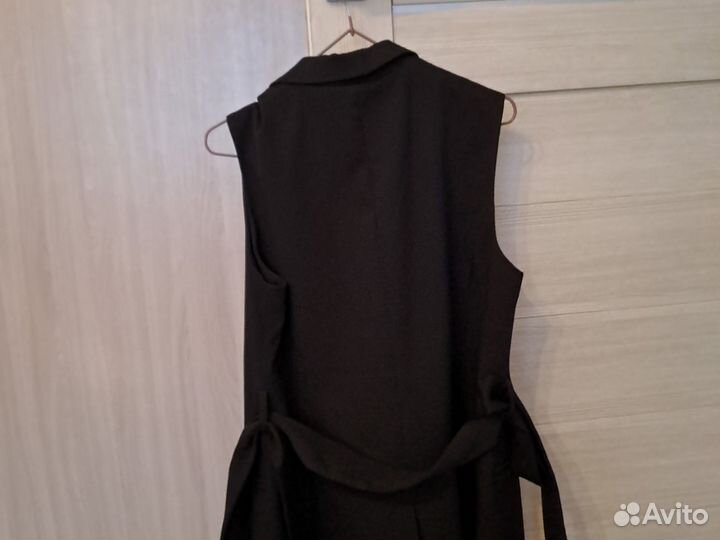Жилет женский 50