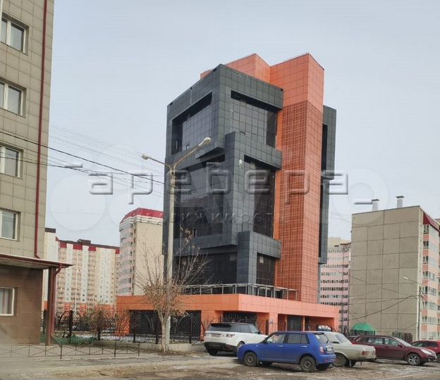 Здание, 2415 м²