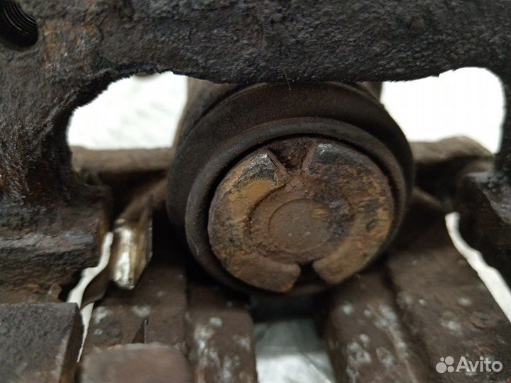 Суппорт задний левый для Peugeot-Citroen 308