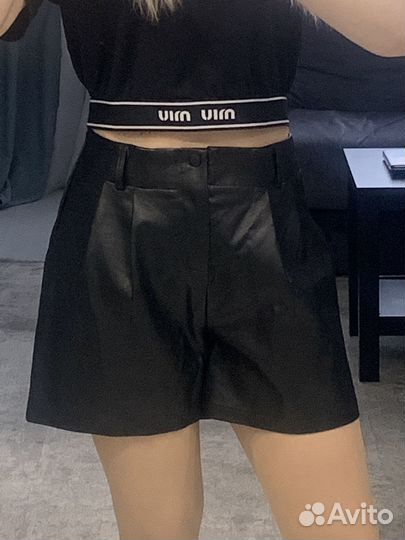 Кожаные шорты