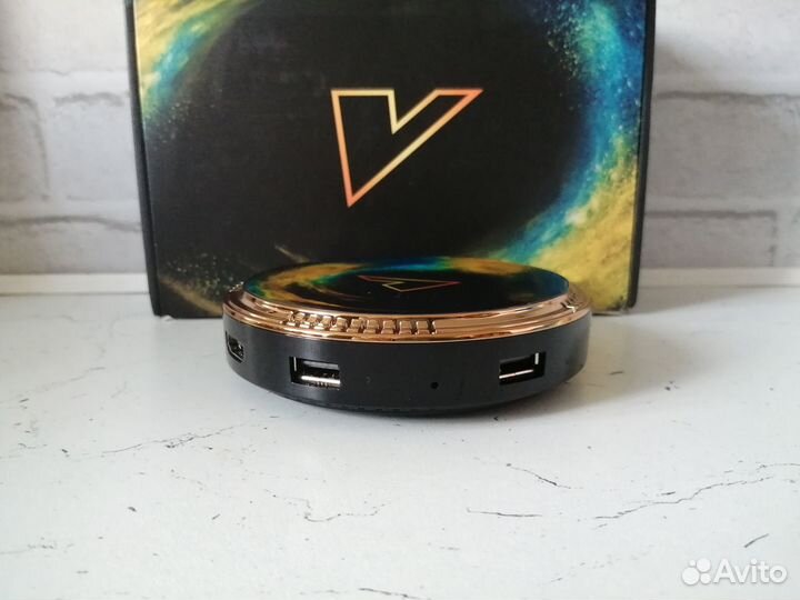 Отличная smart tv приставка 4/32 Гб