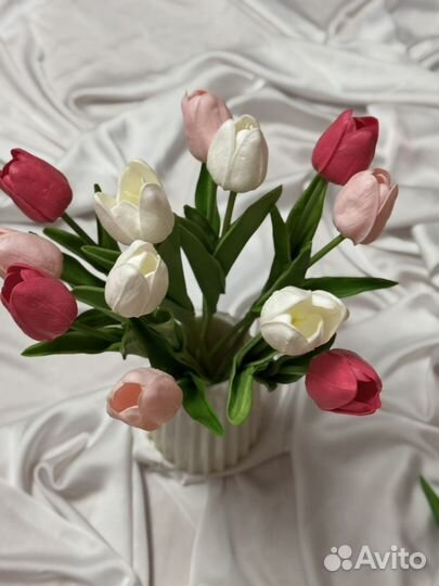 Ваза с цветами